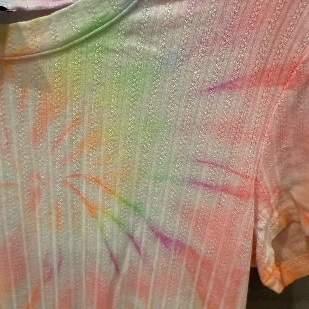 New w Tags Girls Firehouse Tie Dye Short Sleeve Shirt Size Small - Picture 4 of 5